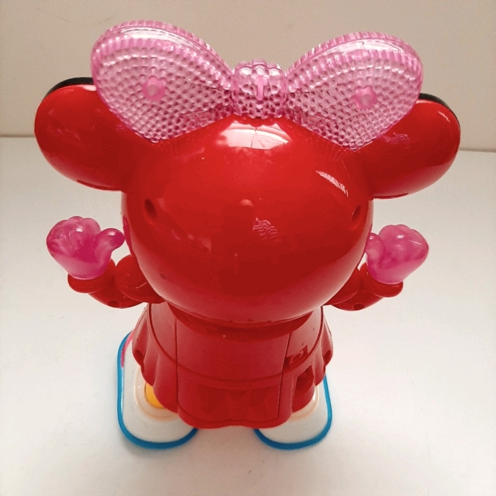 Dancing Minnie Mouse - Picture 3 of 4